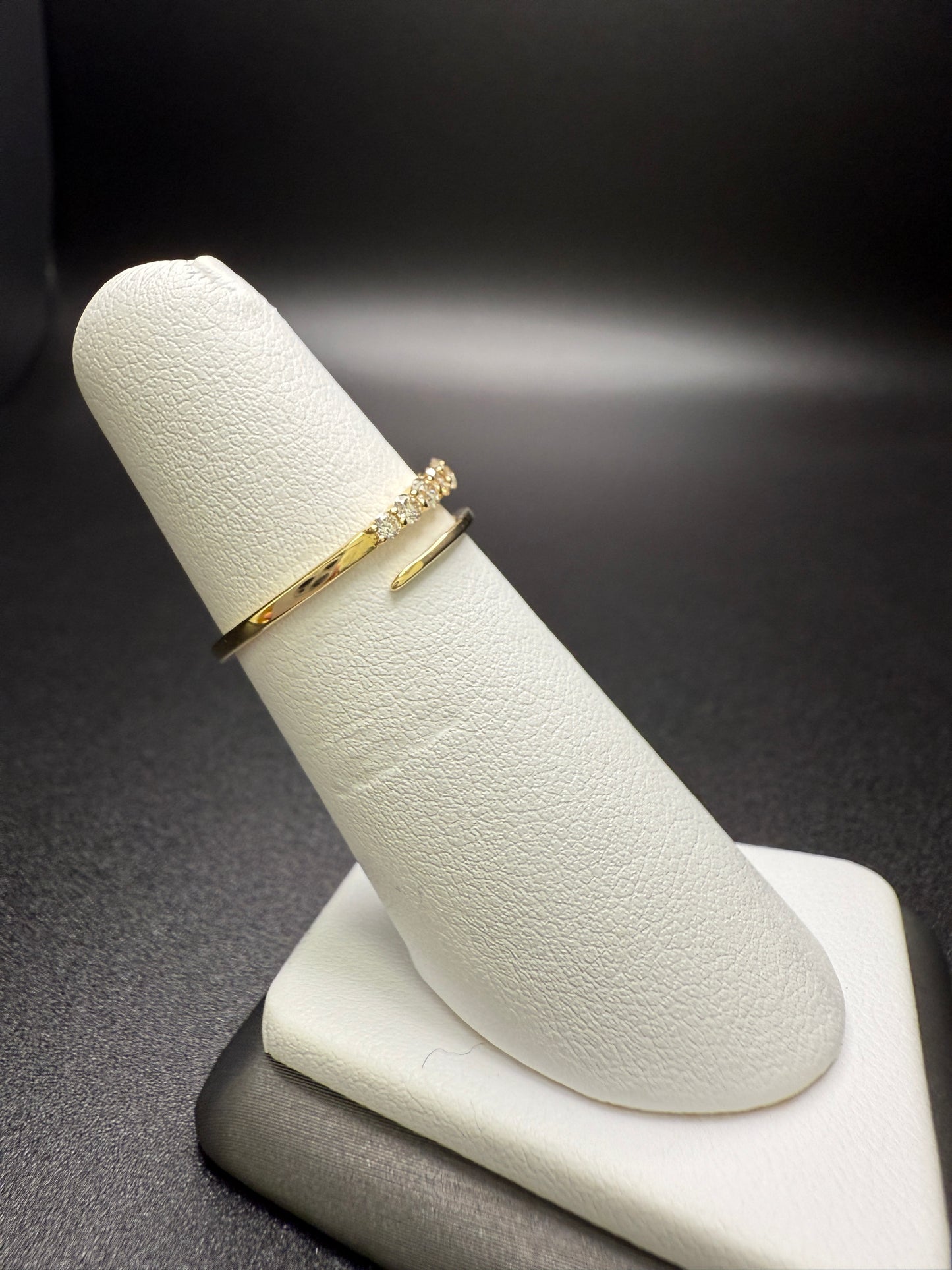 6 Stone Diamond Ring Band