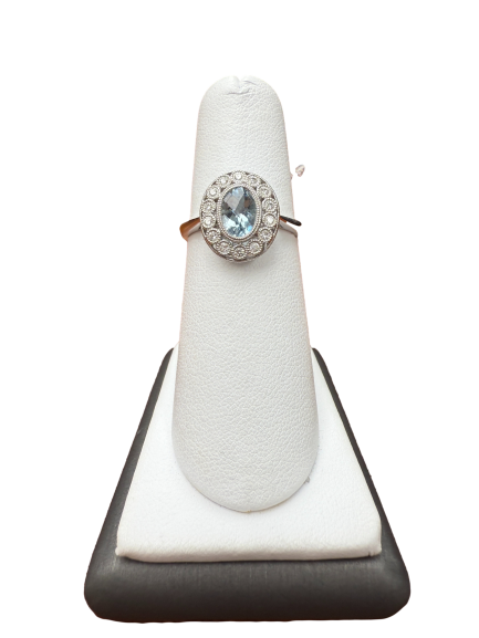 Oval Aqua marine Ring