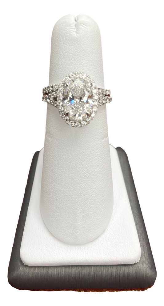 Oval Stone wedding set