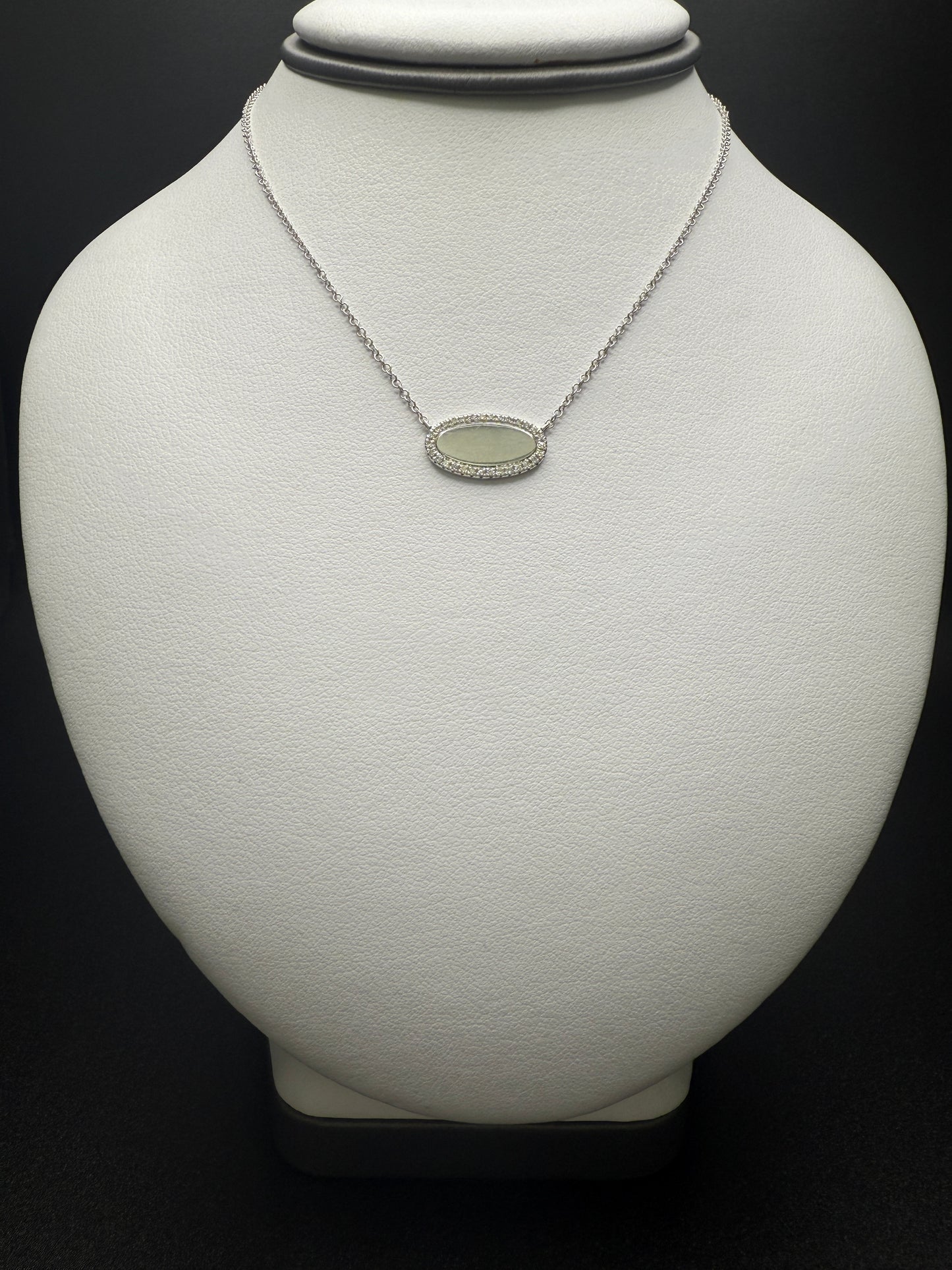 Oval Engraving Necklace W/Natural Diamonds