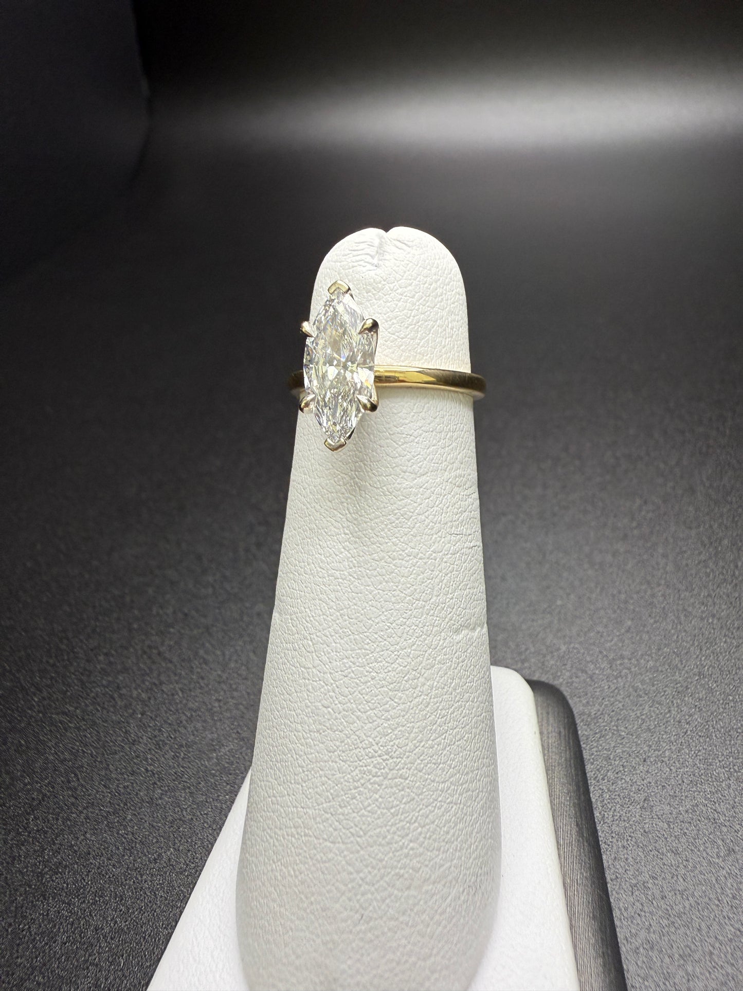 Marquise Cut Solitaire ￼