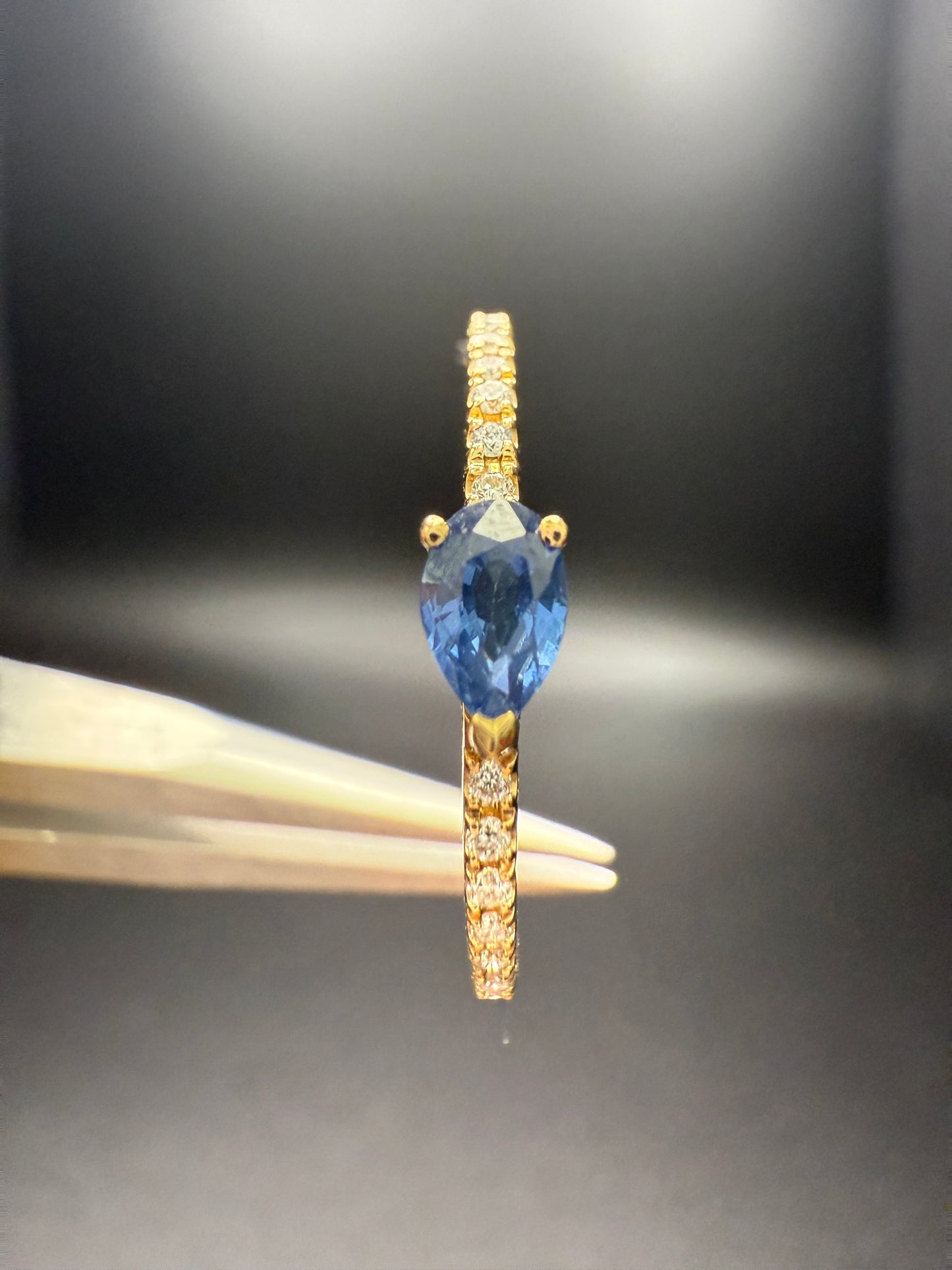Pear Shaped Sapphire Band
