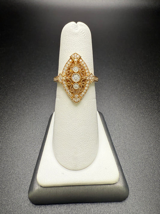 Royal Diamond Ring