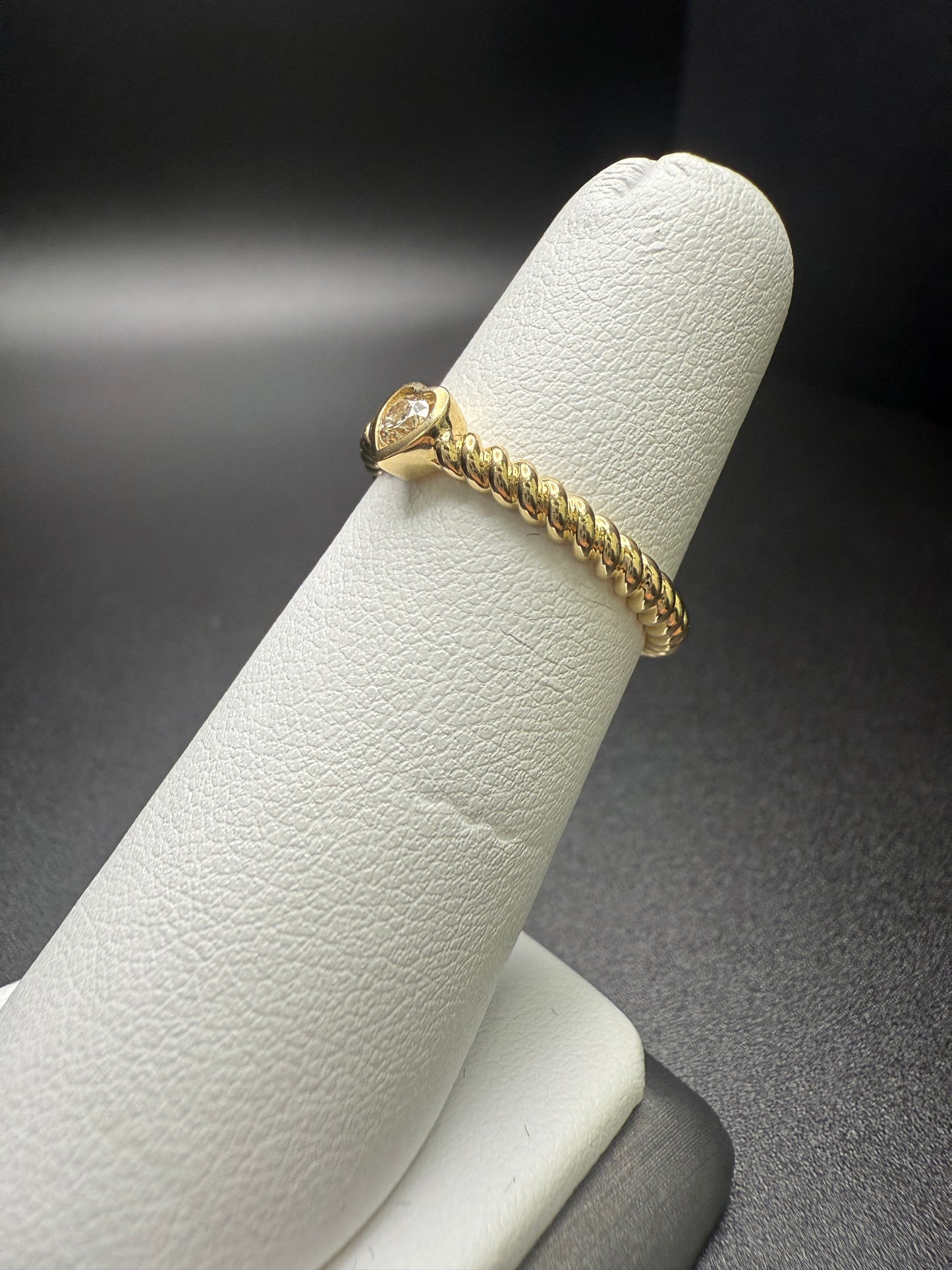 Heart Ring W/ Round Diamond